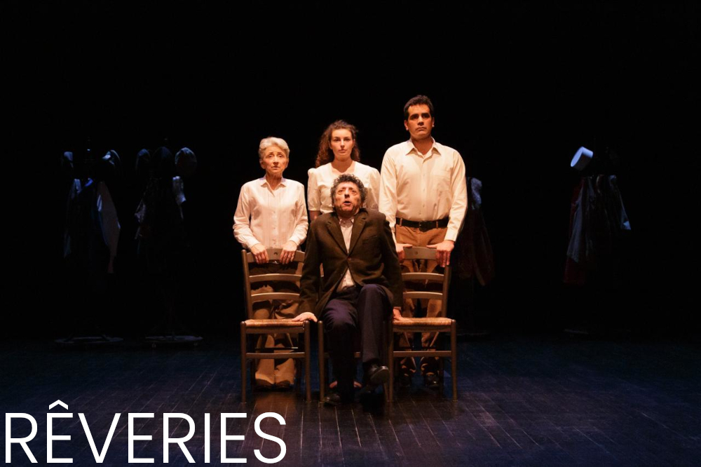 Photo du spectacle Rêveries, de Juliet O'Brien, montrant des comédiens dans une belle lumière.